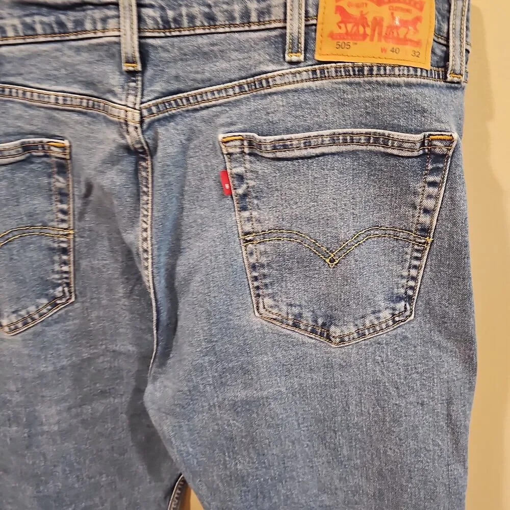 Levi's 505 Jeans Men's 40x32 Blue Denim Cotton Blend Straight Fit Casual Pants